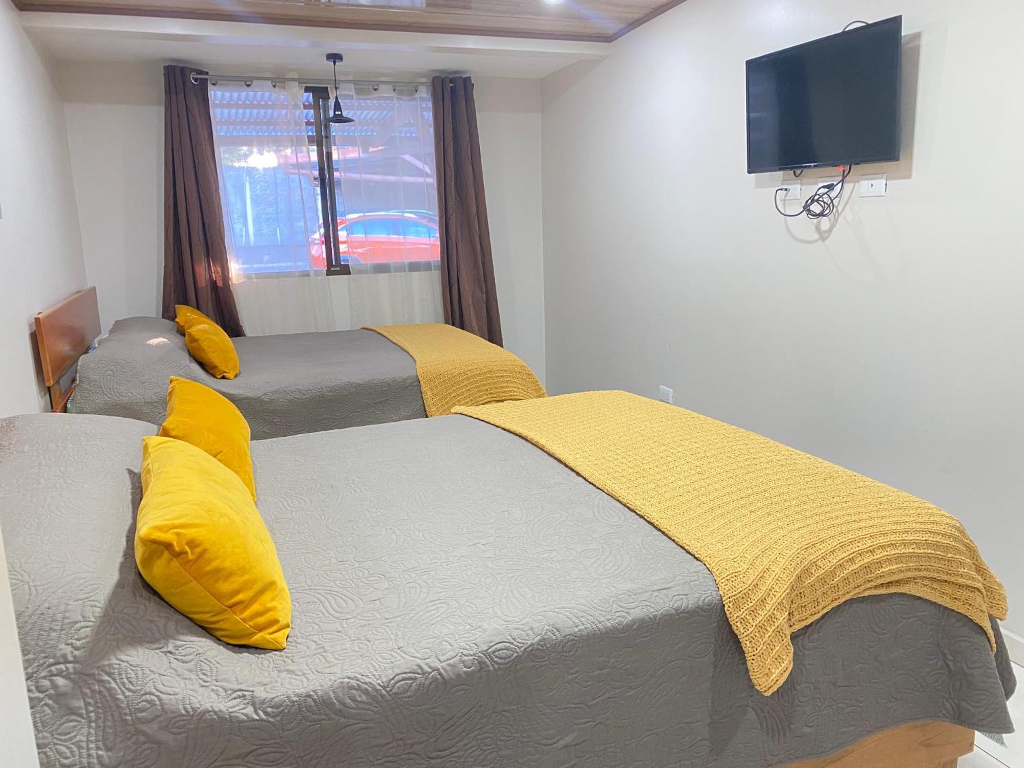 Pura Vida Apartment. 5 Min From Airport Алахуэла Экстерьер фото